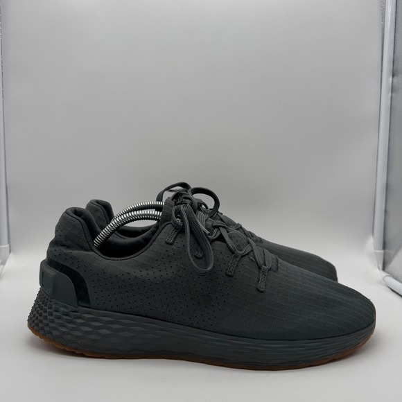 NOBULL Ripstop Runner Dark Grey Charcoal Gum Sole Training Shoes Mens 10.5